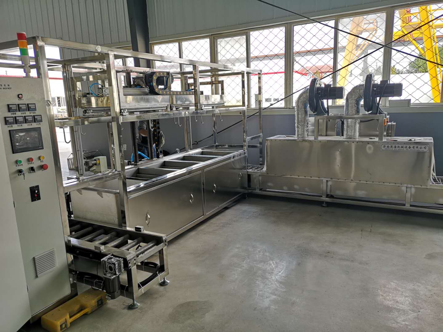 超聲波清洗機制作原理，主要結(jié)構(gòu)都有哪些?